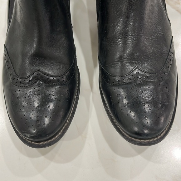 EUC Paul Green black chelsea ankle boots with elastic gusset &toe cap 1.25” heel - Picture 5 of 15